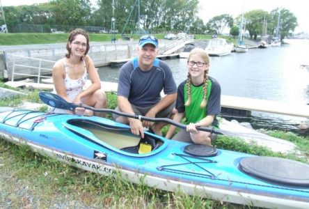 Kayaker autour de l’île de Montréal pour les enfants atteints de cancer
