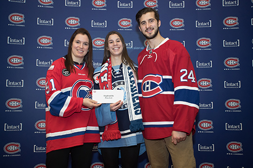Une recrue de l’équipe féminine de hockey des Lynx récompensée!