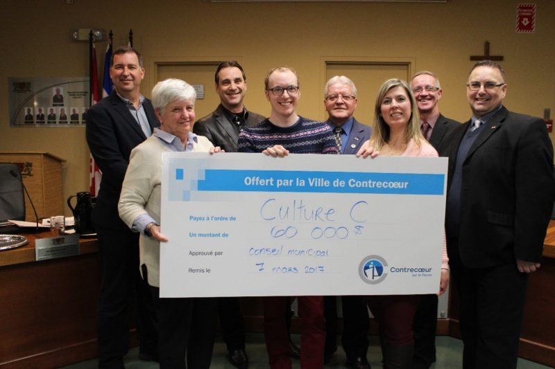 La Ville de Contrecoeur remet un chèque de 60 000 $ à l’organisme Culture C