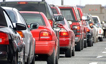 La mairesse Suzanne Roy rappelle l’urgence de décongestionner les autoroutes 20 et 30