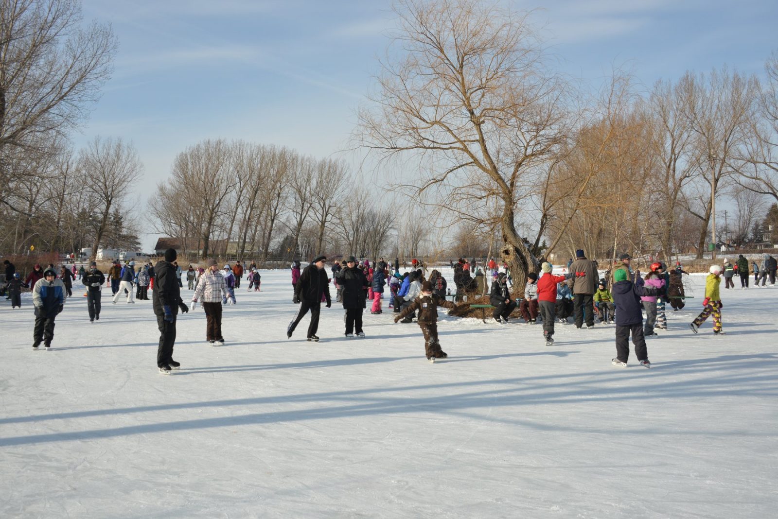La Ville de Sainte-Julie annonce l’ouverture de la patinoire sur le lac