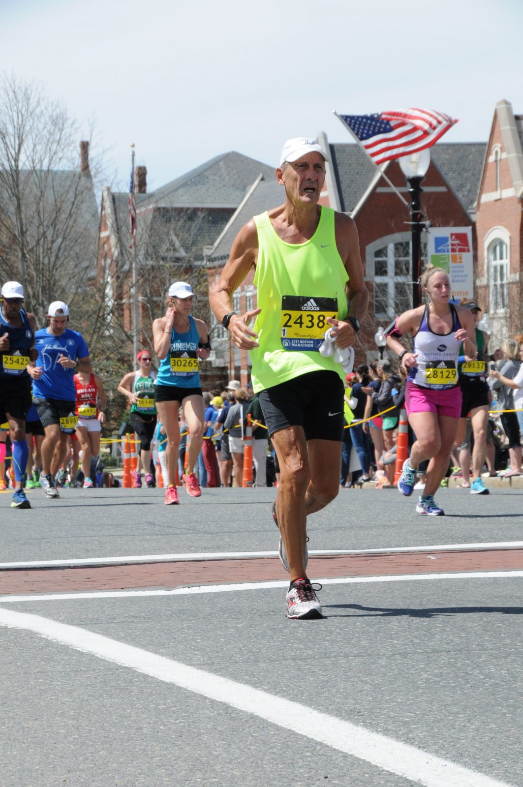 À 70 ans, il va courir les marathons de Chicago et de New York