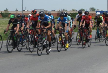 300 cyclistes à la Coupe du Québec, à Boucherville