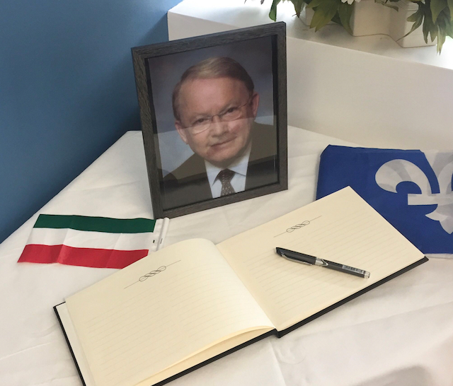 « Nous invitons les citoyens à venir honorer la mémoire de Bernard Landry »