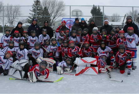 Félicitations à l’ensemble des équipes de hockey Novice 8 ans de Varennes