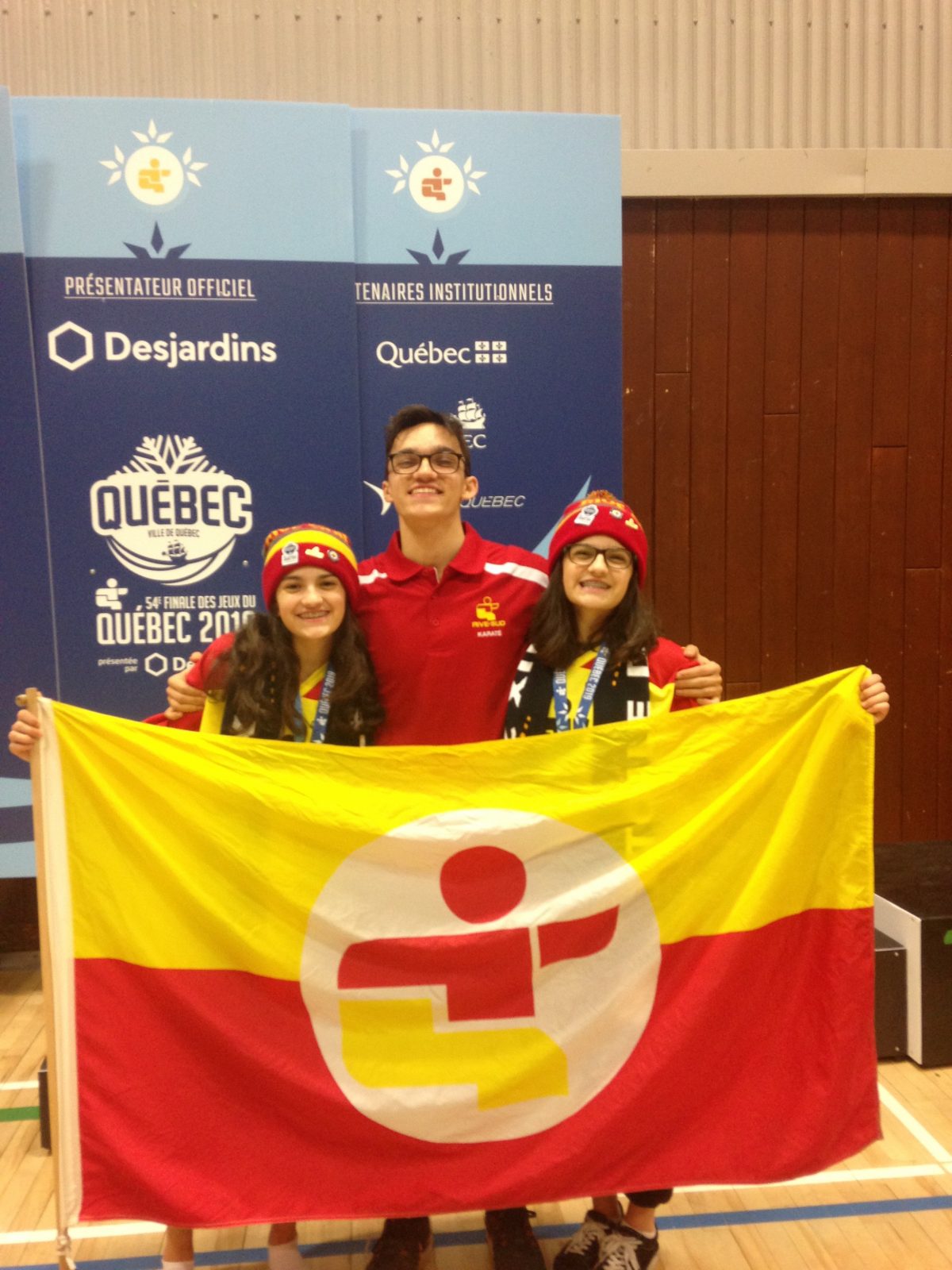 Les jumelles Dufresne ont monté sur le podium lors de la Finale des Jeux du Québec