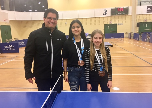 Mayra Ruz et Naika Leavy s’illustrent aux Championnats juniors du Québec de tennis de table