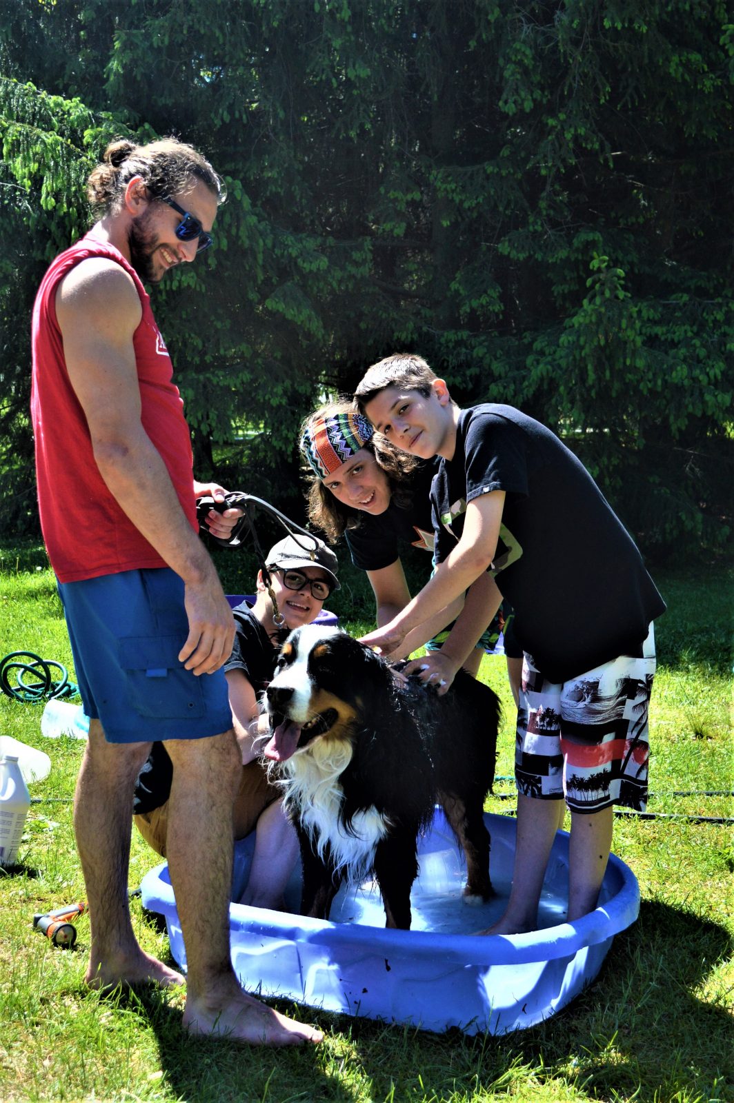 Lave-chien de la Maison des jeunes le dimanche 9 juin au kiosque Richelieu