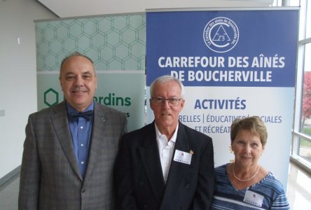 25e collecte de sang du Carrefour des aînés et de la Caisse Desjardins des Patriotes – Le président d’honneur Pierre Toupin fait son 175e don