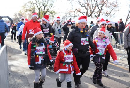 710 petits et grands pères Noël courent pour la Fondation Hôpital Pierre-Boucher