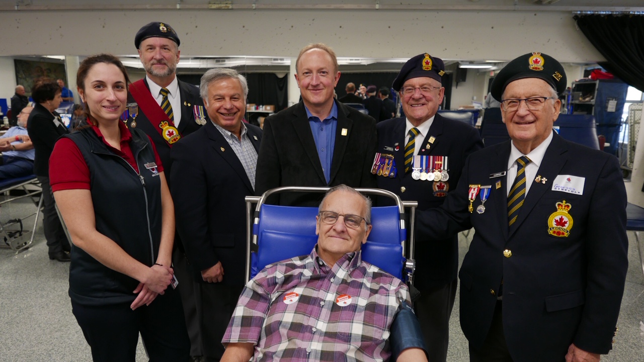La collecte de sang de la Légion royale canadienne connaît un succès