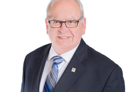 Le conseiller municipal André Lemay nommé maire suppléant de Sainte-Julie de février à avril 2020