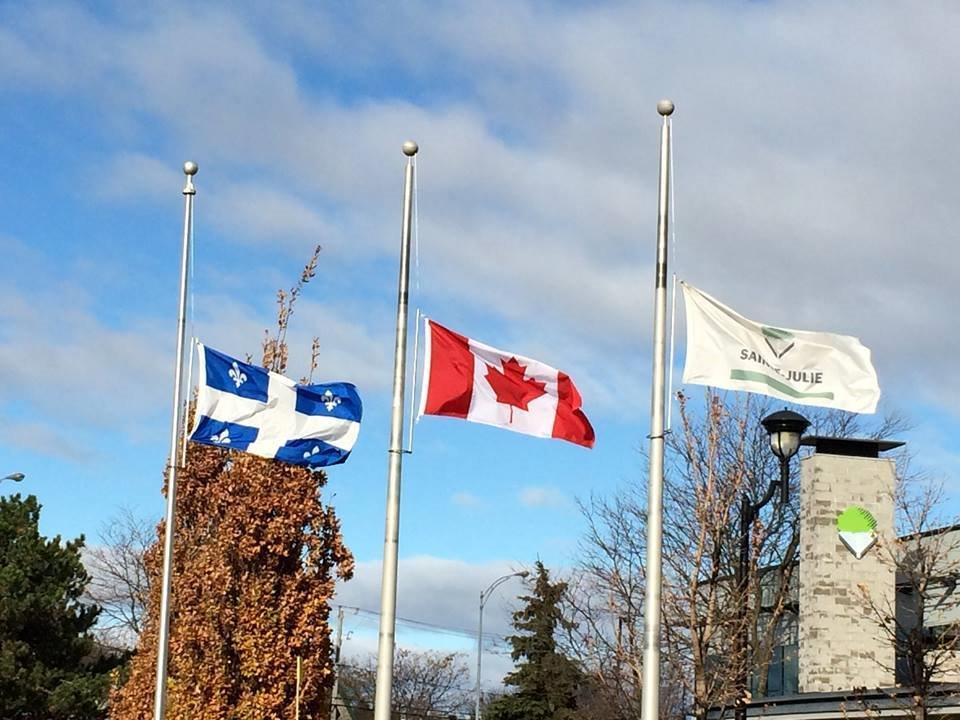 Le conseil municipal de Sainte-Julie attristé par la tragédie survenue en Nouvelle-Écosse