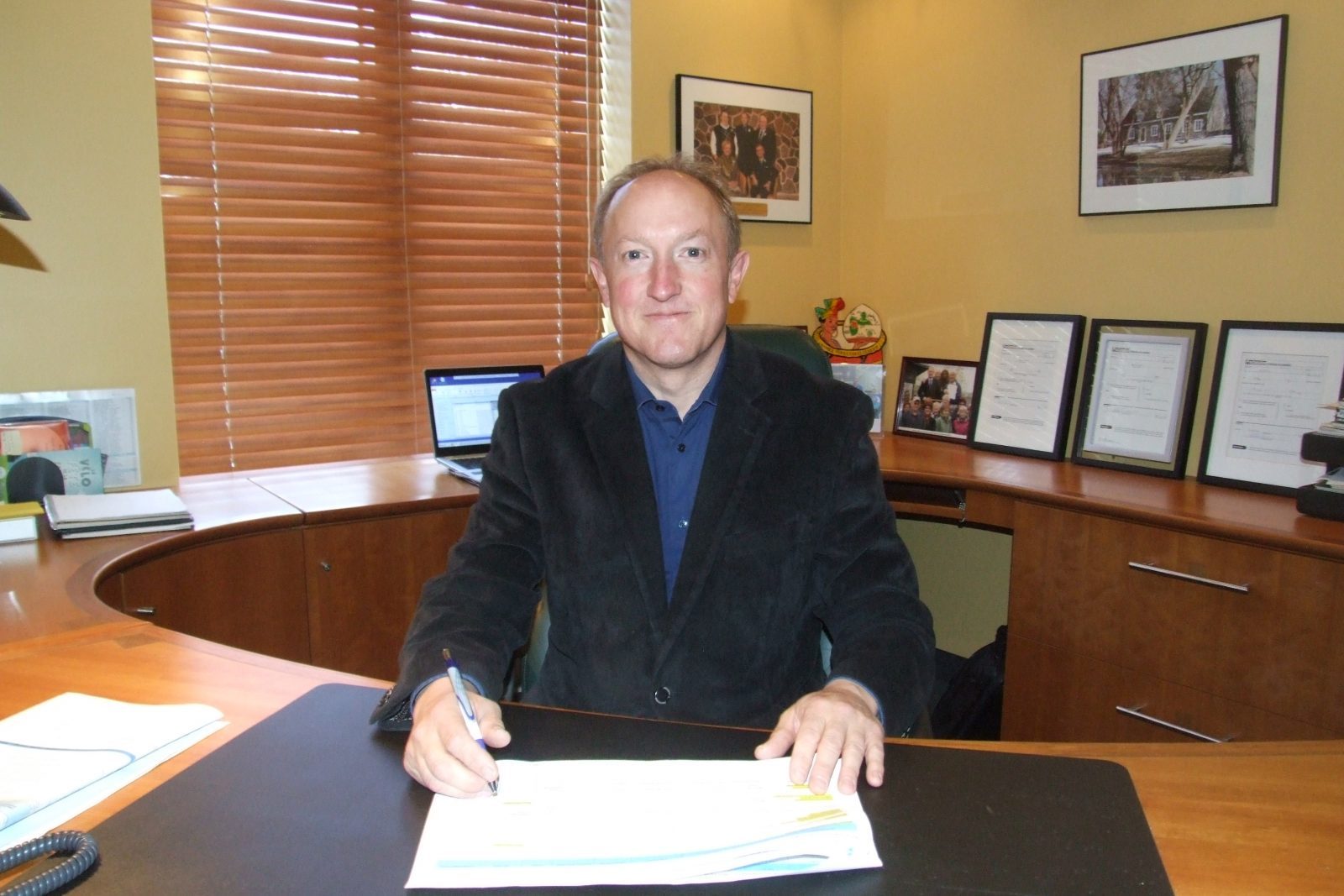 Le maire Jean Martel vote contre la taxe sur l’immatriculation