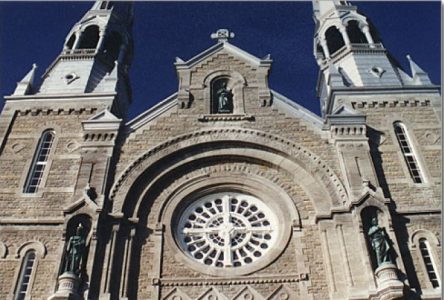 La COVID frappe durement la paroisse Sainte-Anne de Varennes qui tient sa SuperQuête les 26 et 27 septembre