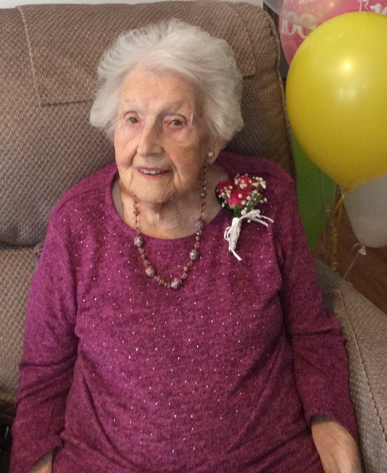 Une arrière-arrière-arrière-grand-mère fête ses 100 ans