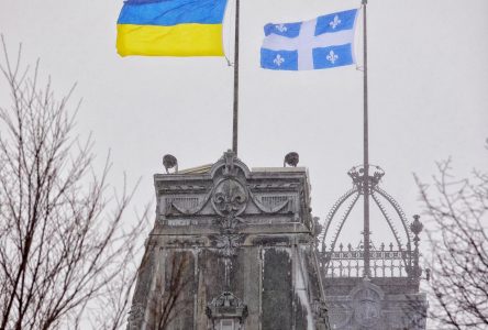 La Ville de Sainte-Julie fait un don à la Croix-Rouge pour soutenir l’Ukraine