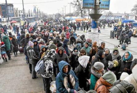 Accueil de réfugiés ukrainiens: « Le gouvernement libéral se traîne les pieds! »