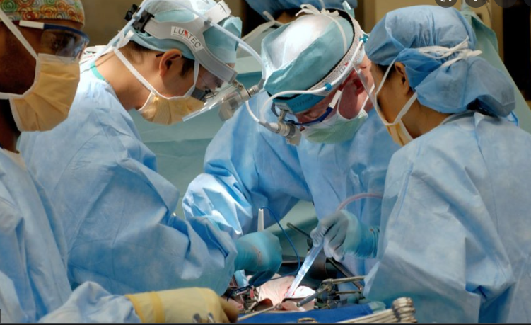 Listes d’attente pour des chirurgies dans les hôpitaux de la région: une « loterie chirurgie » qui peut donner des maux de tête!