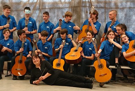 Deux mentions OR pour le profil guitare  de l’école secondaire du Grand-Coteau à Sainte-Julie