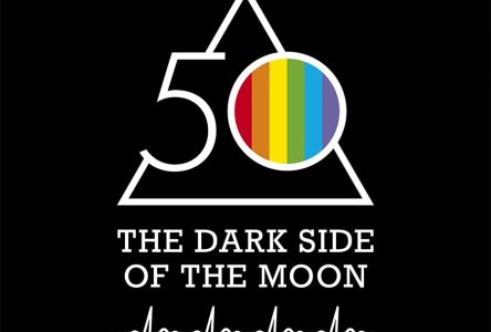 Un concert rock symphonique en plein air de The Dark Side Of The Moon de Pink Floyd