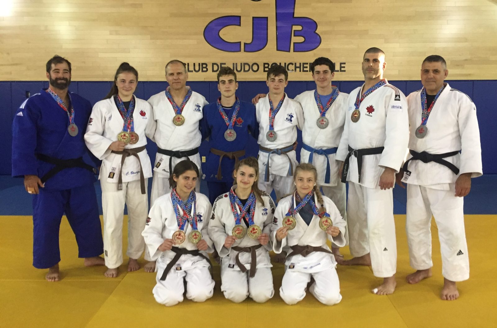 Championnats canadiens : 16 médailles pour les judokas du Club de judo de Boucherville