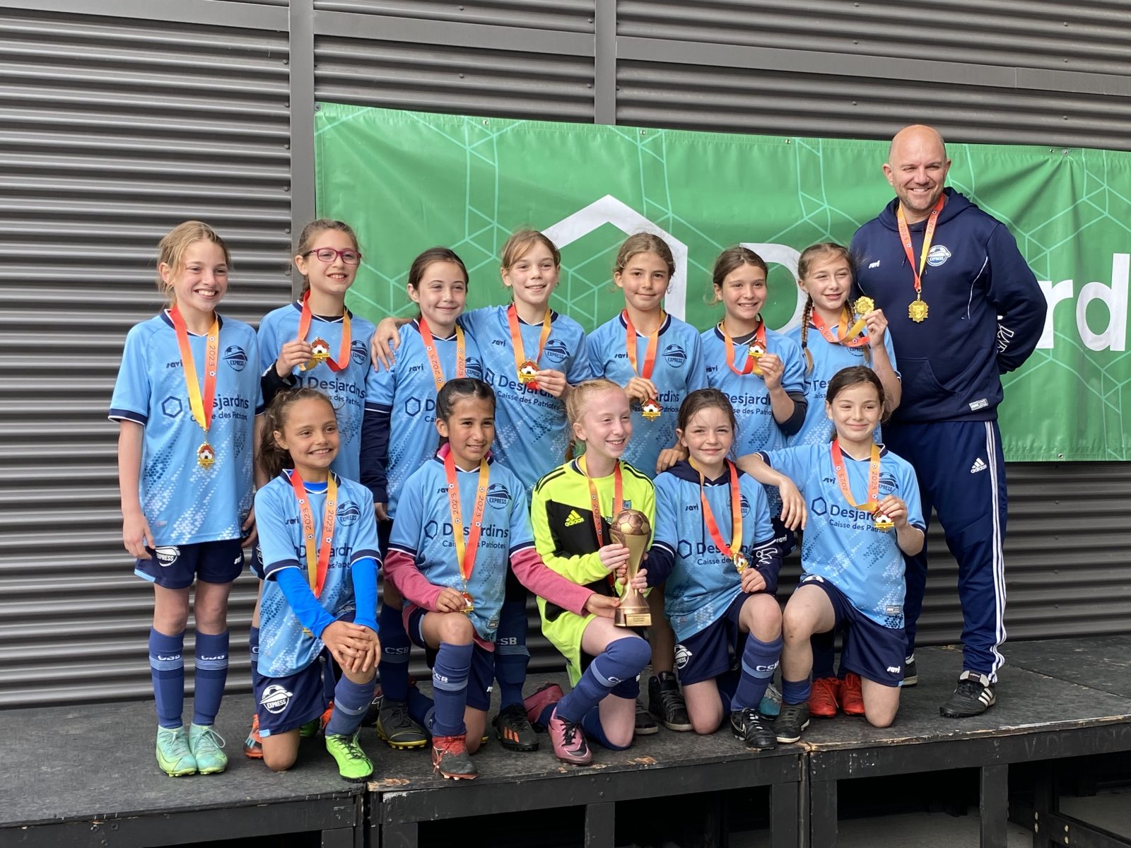 Soccer : l’or pour les filles U10