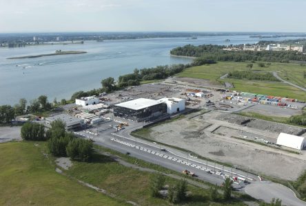 Enerkem ferme son usine à Edmonton, mais le projet de Varennes suit son cours