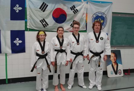 Taekwondo : trois nouvelles ceintures noires à Varennes